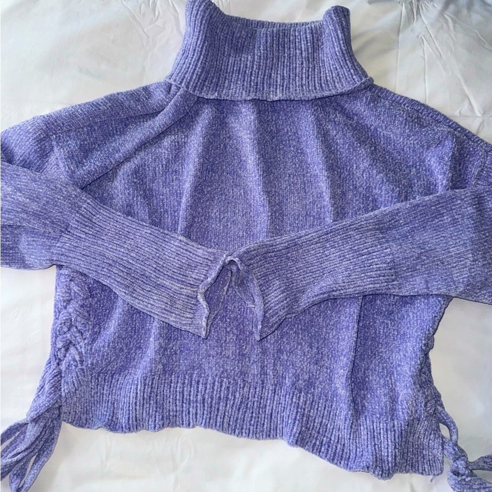 Lilac spring sweater